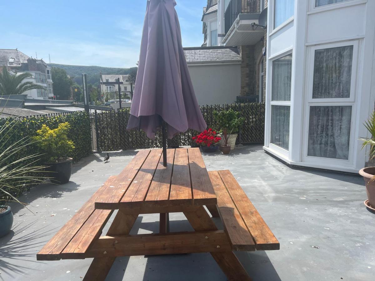 Beautiful Apartment,No 1, With Parking Ilfracombe Ngoại thất bức ảnh